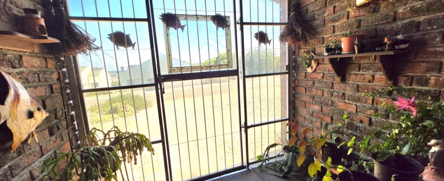 5 Bedroom Property for Sale in Kleinbaai Western Cape